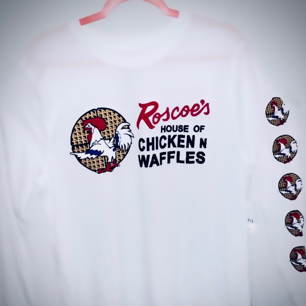 COPY - Roscoe’s Chicken n’ Waffles Long Sleeve Graphic Tee Shirt •Size: L • NWT